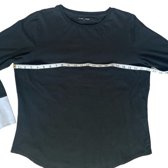 Universal Standard Petite Rhine Color Block Cuff Top Size 14-16 - Picture 7 of 8